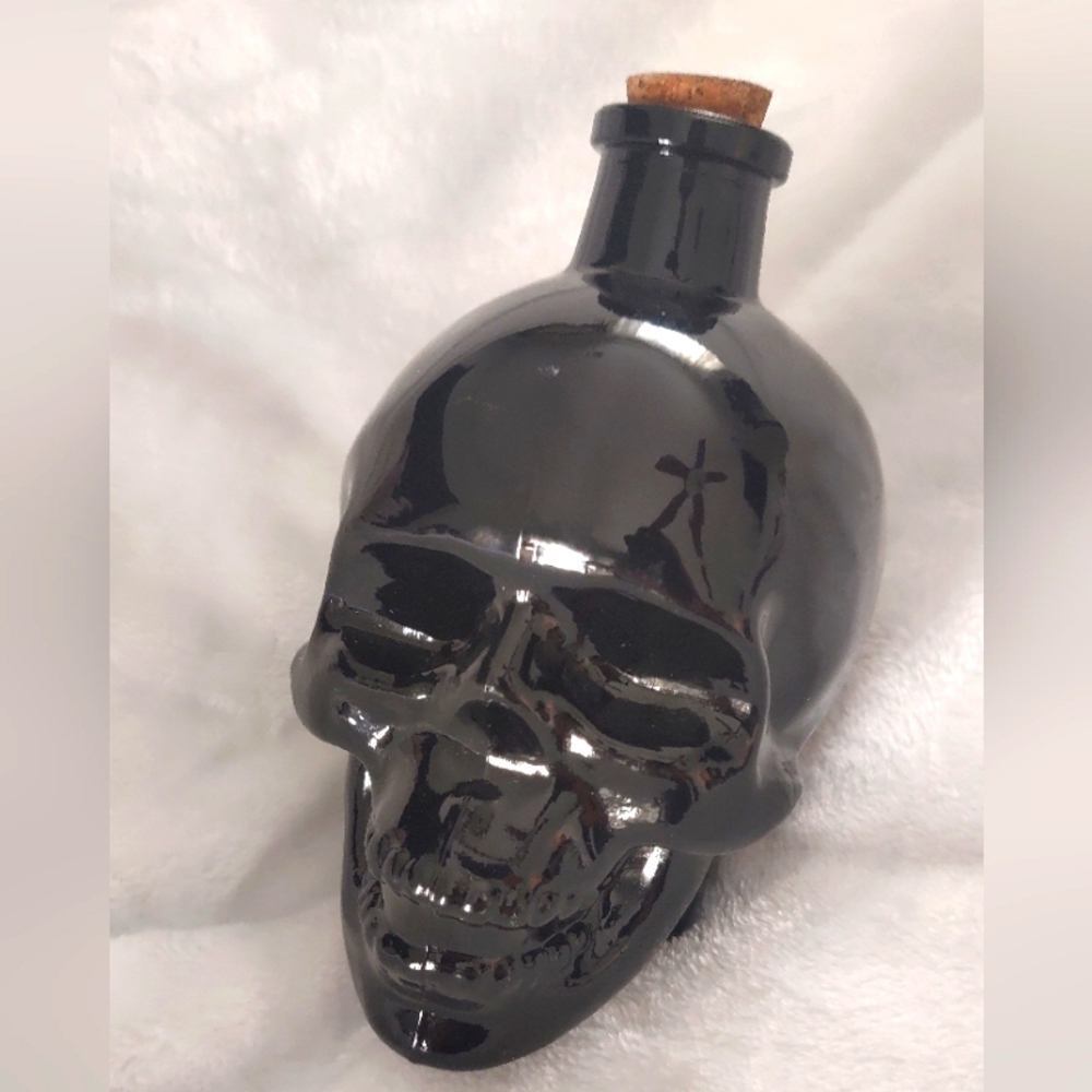 2 Black Skull Jars